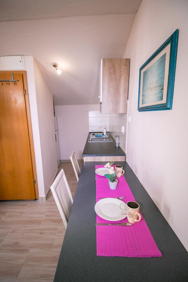 Apartment Jug Piran Exterior photo